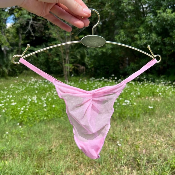 2/$40 Y2K Victoria’s Secret Thong - Picture 1 of 4